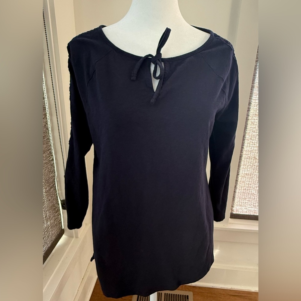 Talbots Navy Eyelet Arm Shirt. Size Small